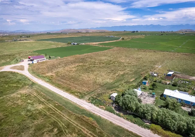 5th image of 46123 Peschels Ln, Ronan, MT 59864 | MLS# 30075447