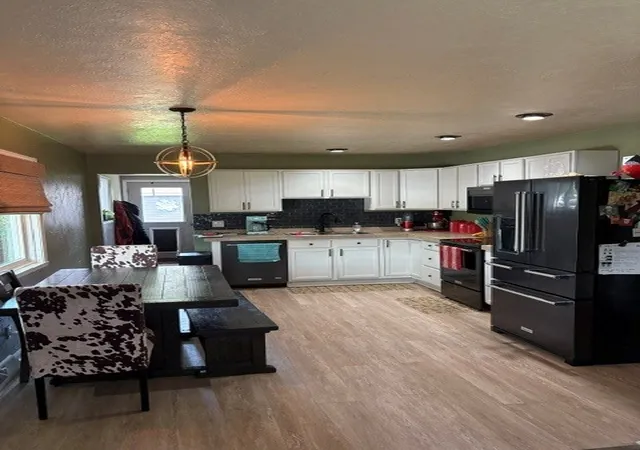 4th image of 3201 Burlington St, Butte, MT 59701 | MLS# 30075412