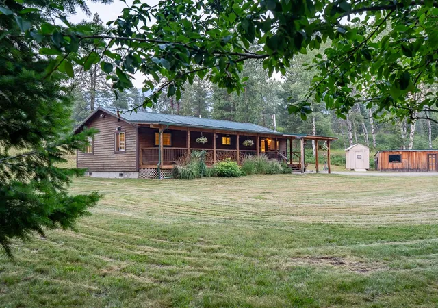 Photo 2 of Single family home for sale at 36 Northshore Rd, Trout Creek, MT 59874 | MLS# 30074282 | Listing updated on 2026-07-23