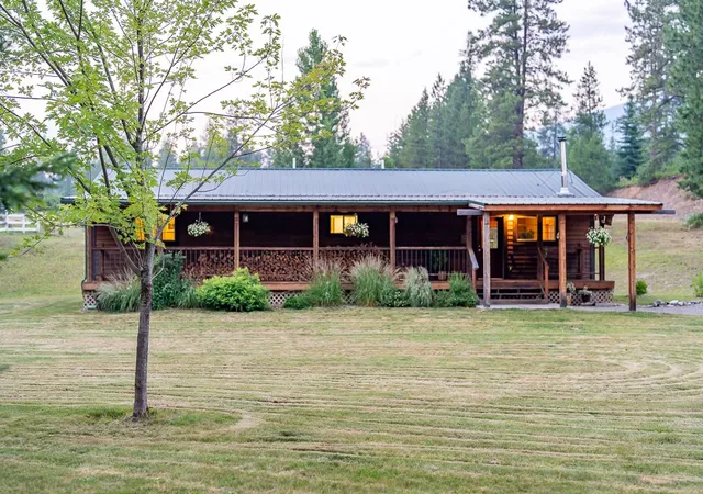 Photo 3 of Single family home for sale at 36 Northshore Rd, Trout Creek, MT 59874 | MLS# 30074282 | Listing updated on 2026-07-23