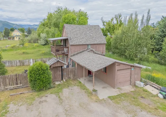Photo 4 of Single family home for sale at 2001 27th Avenue, Missoula, MT 59804 | MLS# 30073411 | Listing updated on 2026-07-23