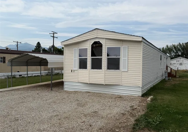 2nd image of 101 Binks Way #1 1/2, Stevensville, MT 59870 | MLS# 30075483