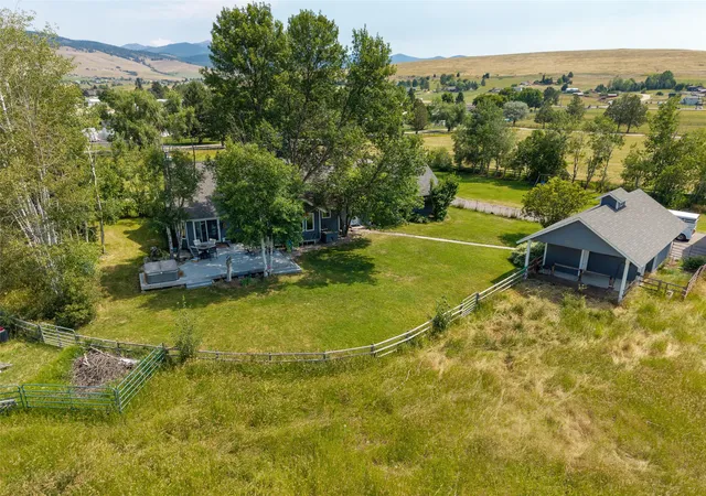 2nd image of 9849 Lees Ln, Missoula, MT 59808 | MLS# 30075344