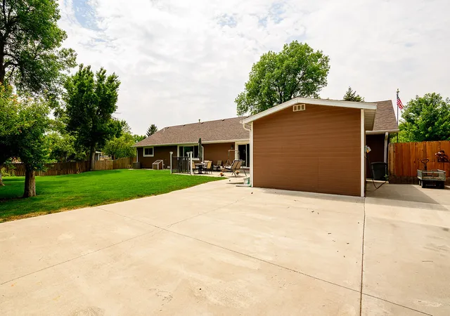 11th image of 1903 Forest Park Dr, Billings, MT 59102 | MLS# 30075395