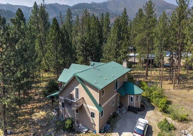 3rd image of 9781 Hwy 12 W, Lolo, MT 59847 | MLS# 30075487