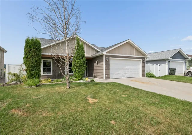 1st image of 206 Jackson Peak Dr, Kalispell, MT 59901 | MLS# 30075377
