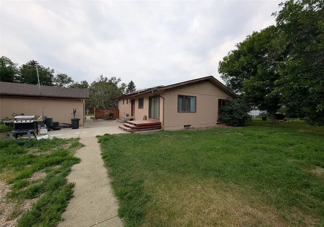 23rd image of 864 Hill Ave, Shelby, MT 59474 | MLS# 30075545