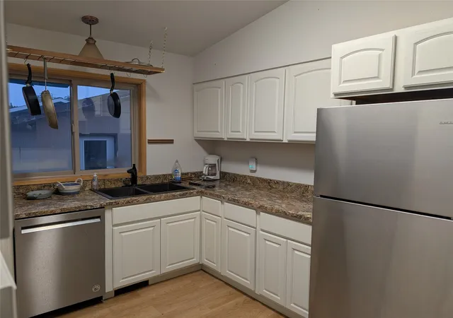 5th image of 864 Hill Ave, Shelby, MT 59474 | MLS# 30075545