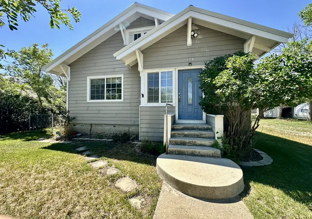 1st image of 114 F Ave Nw, Harlowton, MT 59036 | MLS# 30075454
