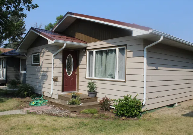 1st image of 17 S Delaware St, Conrad, MT 59425 | MLS# 30075569