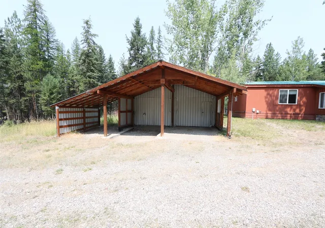 Photo 3 of Manufactured home for sale at 40 Old Cedar Crk Rd, Plains, MT 59859 | MLS# 30075617 | Listing updated on 2026-09-01