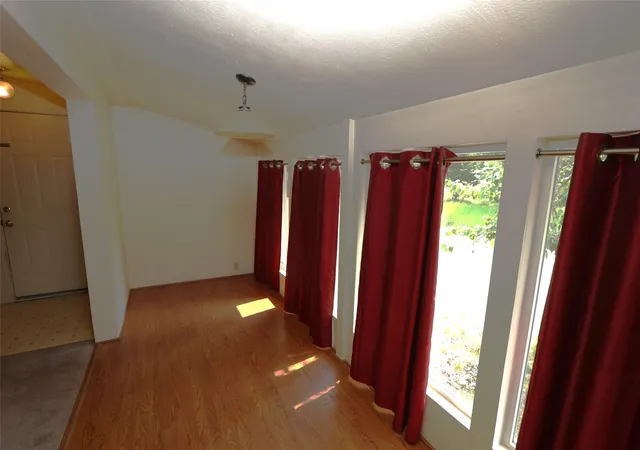 Photo 5 of Manufactured home for sale at 40 Old Cedar Crk Rd, Plains, MT 59859 | MLS# 30075617 | Listing updated on 2026-09-01