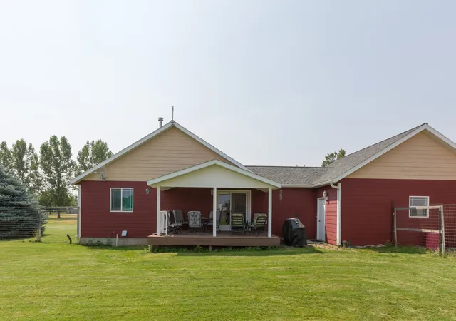 2nd image of 130 Bowman Rd, Hamilton, MT 59840 | MLS# 30074927