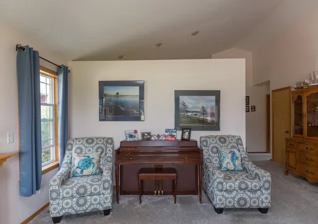 5th image of 130 Bowman Rd, Hamilton, MT 59840 | MLS# 30074927