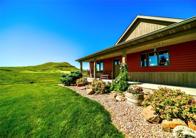 3rd image of 240 E Highwood Rd, Belt, MT 59412 | MLS# 30075709
