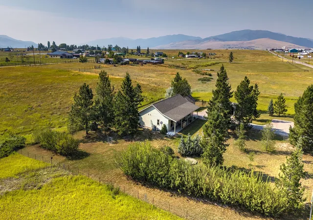 2nd image of 6895 Deschamps Ln, Missoula, MT 59808 | MLS# 30075693