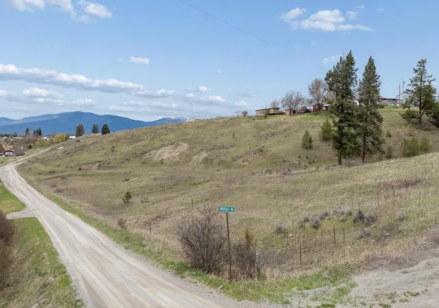 1st image of Nhn Roosvelt Rd, Eureka, MT 59917 | MLS# 30075734
