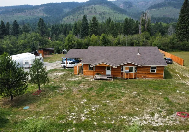 3rd image of 4805 Bobtail Rd, Libby, MT 59923 | MLS# 30075606