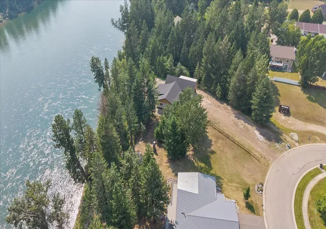 4th image of 1530 Riparian Dr, Columbia Falls, MT 59912 | MLS# 30075522