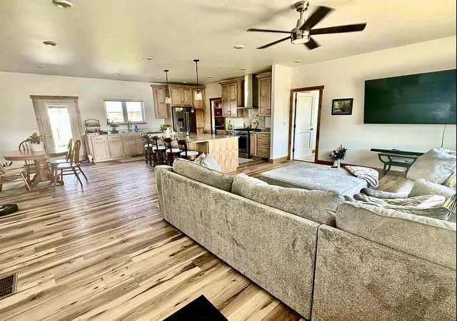Photo 2 of Single family home for sale at 125 2nd Street W, Chester, MT 59522 | MLS# 30074924 | Listing updated on 2026-07-28