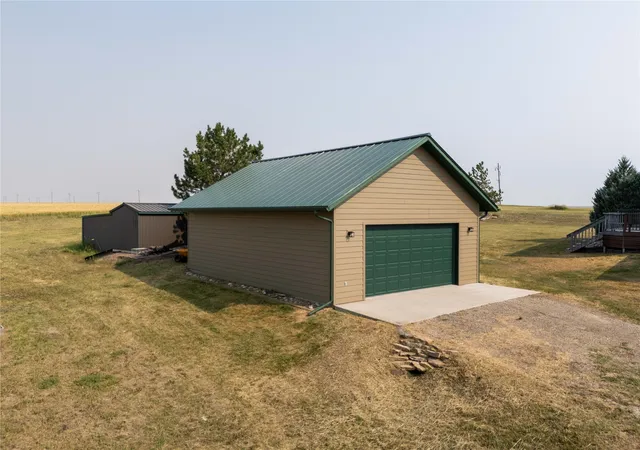 3rd image of 16 Box Elder Ln, Great Falls, MT 59405 | MLS# 30075775