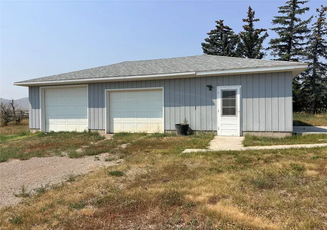 2nd image of 4005 Chapparal Dr, Helena, MT 59602 | MLS# 30075746