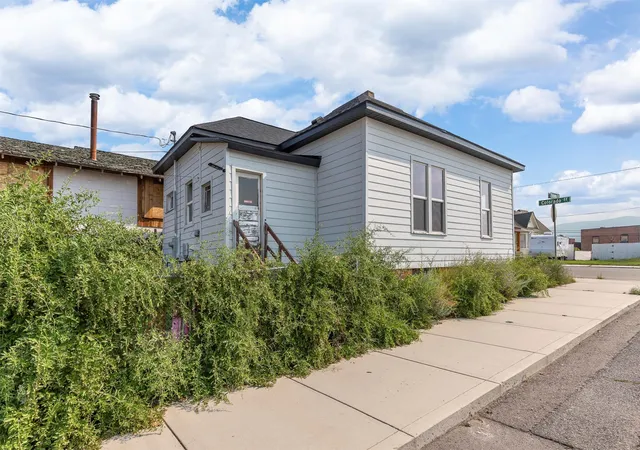 3rd image of 547 S Colorado St, Butte, MT 59701 | MLS# 30075793