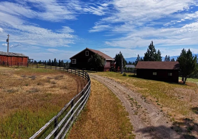 3rd image of 1173 Cherry Orchard Loop, Hamilton, MT 59840 | MLS# 30071164