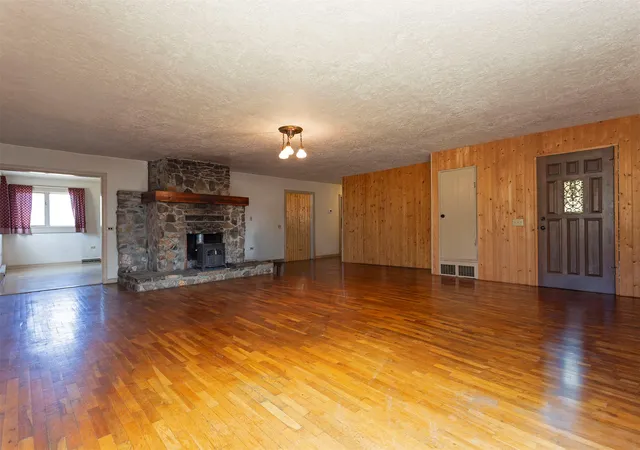 5th image of 1173 Cherry Orchard Loop, Hamilton, MT 59840 | MLS# 30071164