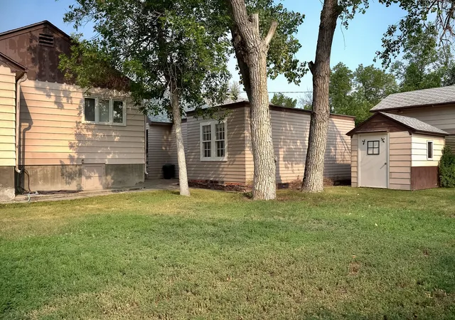 5th image of 35 4Th St S, Sunburst, MT 59482 | MLS# 30075717