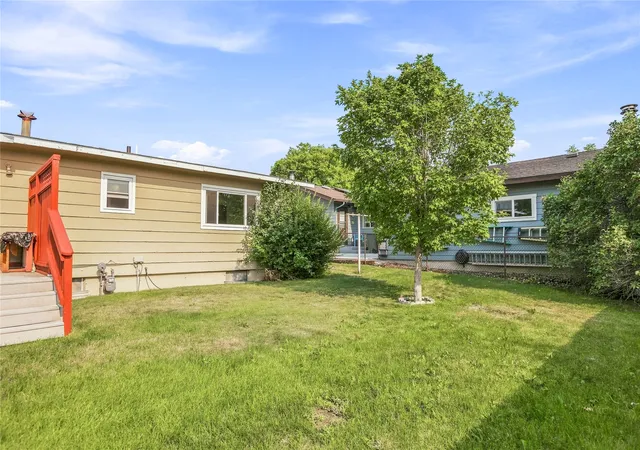 3rd image of 128 Wedgewood Ln, Helena, MT 59601 | MLS# 30075843