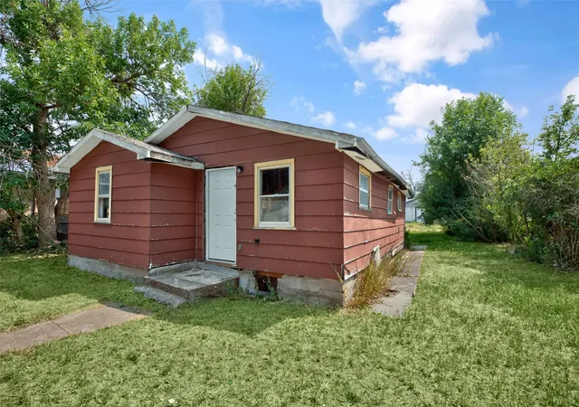 8th image of 1010 6th Ave Nw, Great Falls, MT 59404 | MLS# 30075656