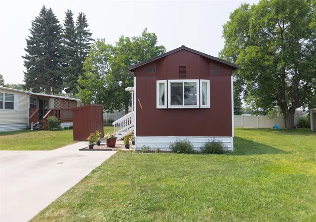 3rd image of 3811 Vigilante Dr, Great Falls, MT 59405 | MLS# 30075957