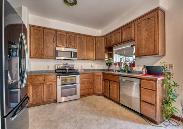3rd image of 267 Grundy Ln, Hamilton, MT 59840 | MLS# 30075874