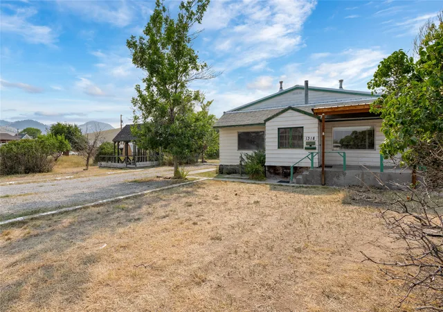 2nd image of 1318 Williams St, Helena, MT 59602 | MLS# 30075725