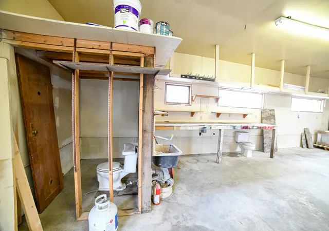 35th image of 1111 9th Ave S, Great Falls, MT 59405 | MLS# 30075996