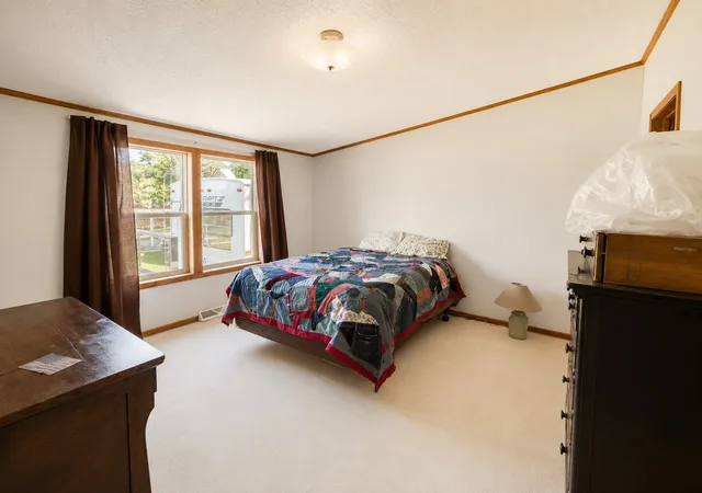 5th image of 111 S I St, Livingston, MT 59047 | MLS# 30076009