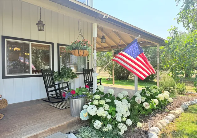 5th image of 450 Brothers Wy, Corvallis, MT 59828 | MLS# 30072328