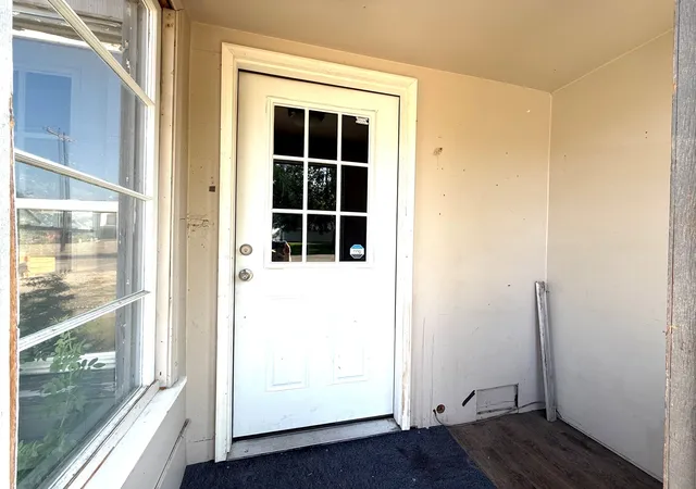 2nd image of 709 Montana Ave, Deer Lodge, MT 59722 | MLS# 30076055