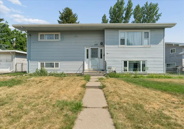 1st image of 1127 Avenue C Nw, Great Falls, MT 59404 | MLS# 30076063