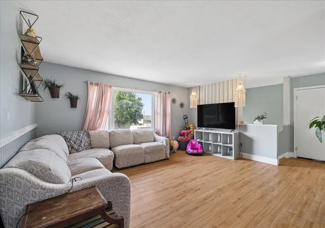 4th image of 1127 Avenue C Nw, Great Falls, MT 59404 | MLS# 30076063