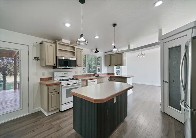 5th image of 4445 Thorpe Rd, Belgrade, MT 59714 | MLS# 30076113