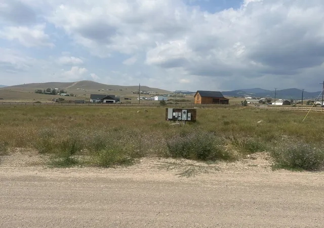 5th image of 5382 Equestrian Dr, Helena, MT 59602 | MLS# 30076124