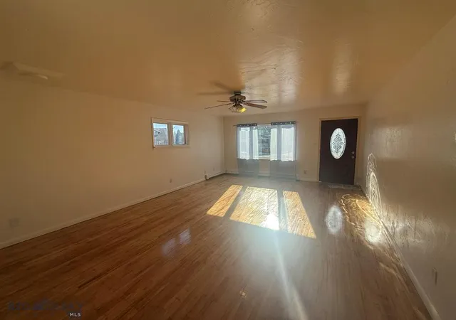 3rd image of 1630 Phillips Ave, Butte, MT 59701 | MLS# 30075880