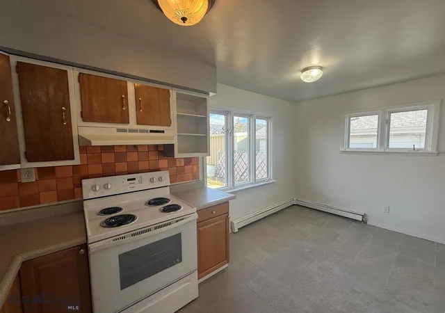 5th image of 1630 Phillips Ave, Butte, MT 59701 | MLS# 30075880