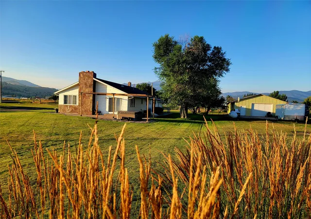 3rd image of 29 Lower Lynch Creek Rd, Plains, MT 59859 | MLS# 30075679