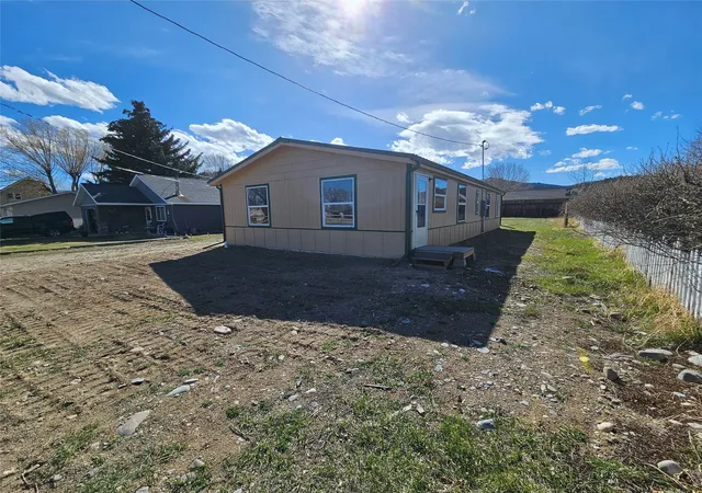 25th image of 307 S Cleveland, Boulder, MT 59632 | MLS# 30076213