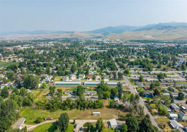 15th image of 123 S Curtis St, Missoula, MT 59801 | MLS# 30075882