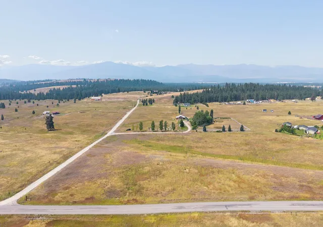 2nd image of 66 Douglas Dr, Eureka, MT 59917 | MLS# 30076255