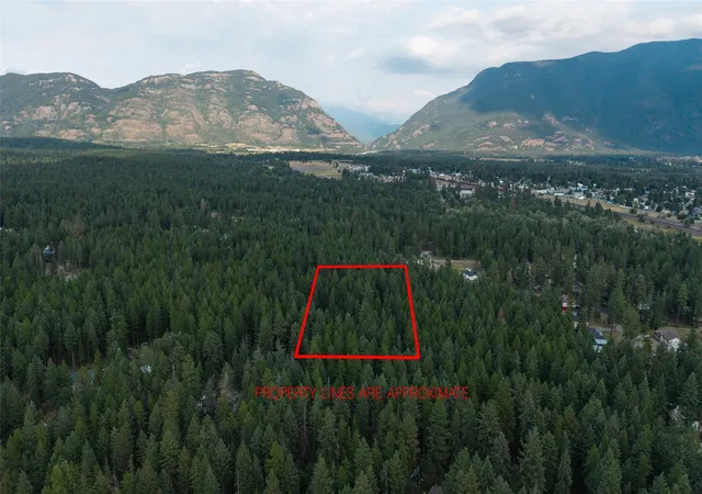 Photo 76 of Single family home for sale at 551 12th Avenue Nw, Columbia Falls, MT 59912 | MLS# 30075470 | Listing updated on 2026-08-28